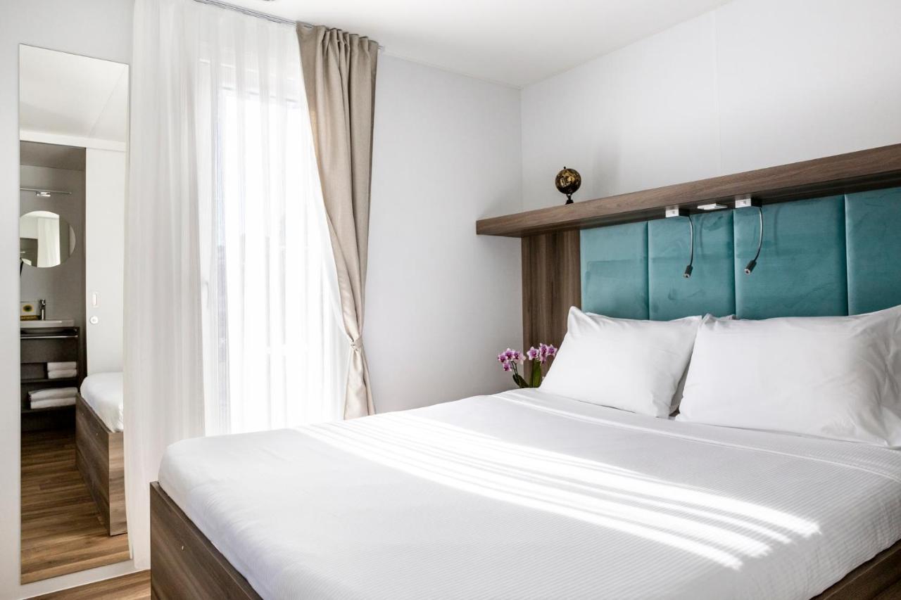 Aparthotel Desenzano Village 4*